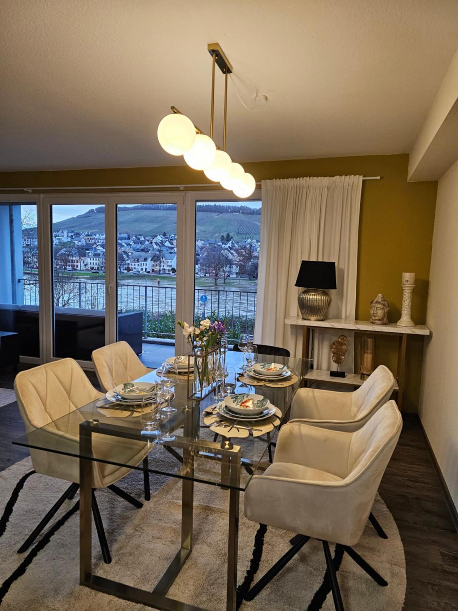 Deluxe 3-Rooms River View, Bernkastel-Kues Bagian luar foto
